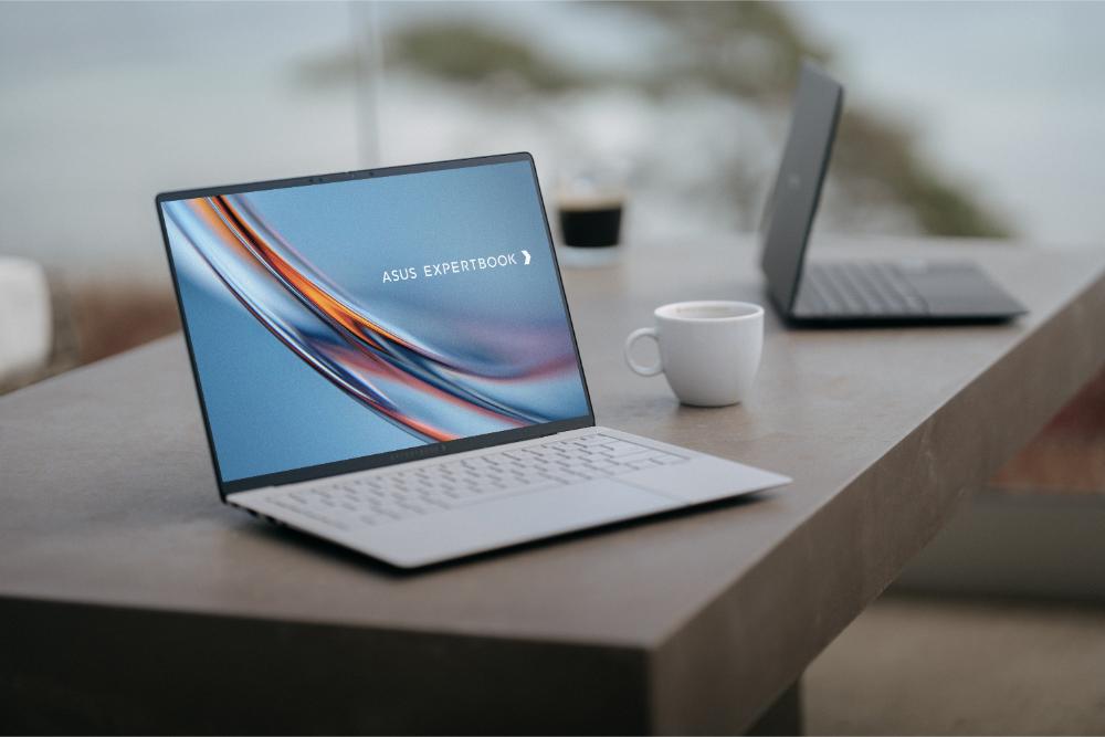 asus_expertbookultra_acn_scenario32-1