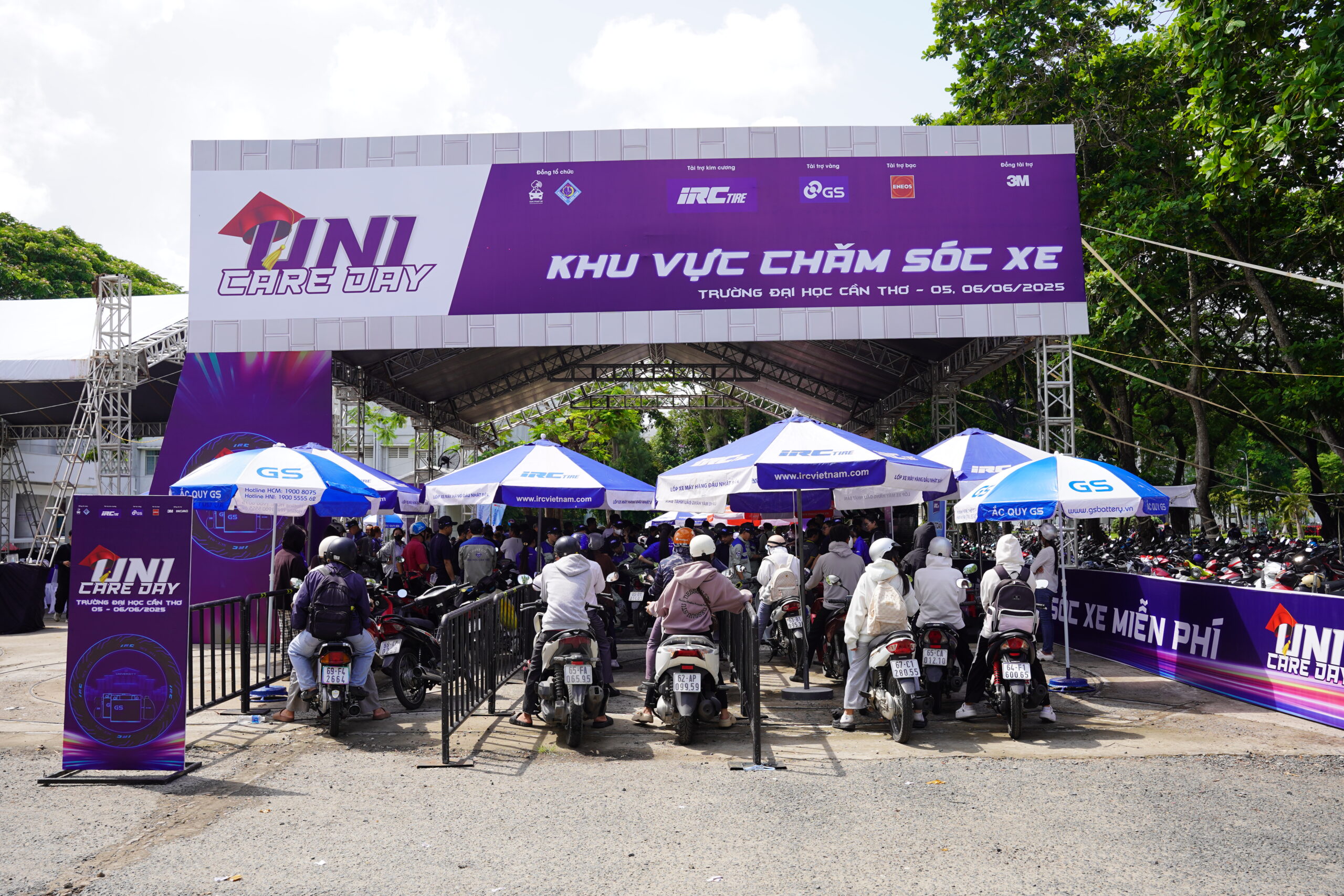 khu-vuc-cham-soc-bao-duong-xe-scaled-1
